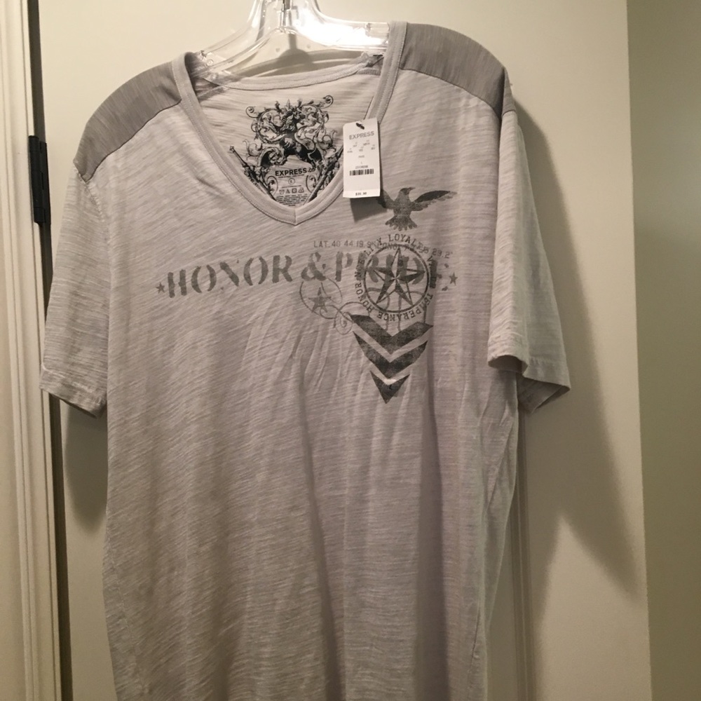 Express graphic tee NWT